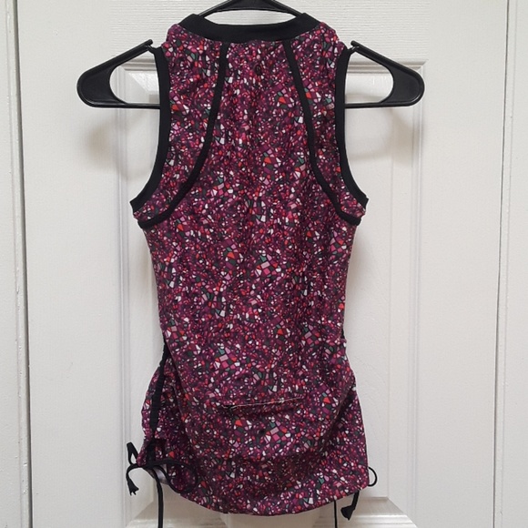 Lululemon Tidal Flow Rashguard - Picture 5 of 8